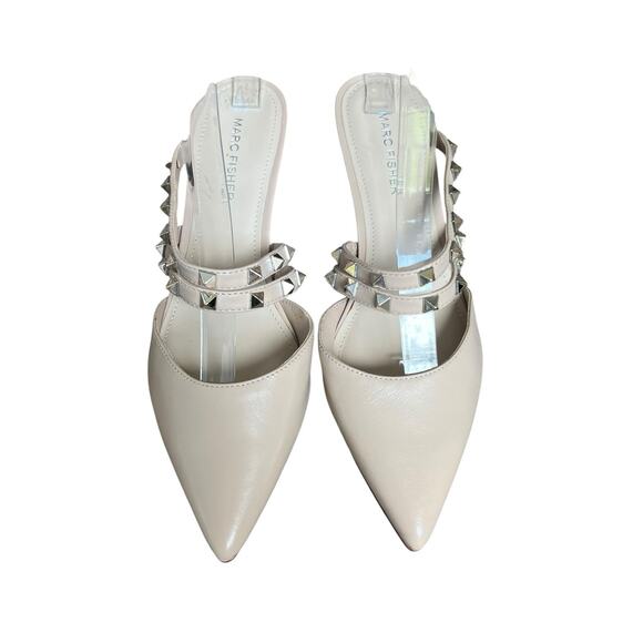 Marc Fisher Nude Beige Jonni Studded Pointy Toe Kitten Heels Size 8 - Picture 2 of 13